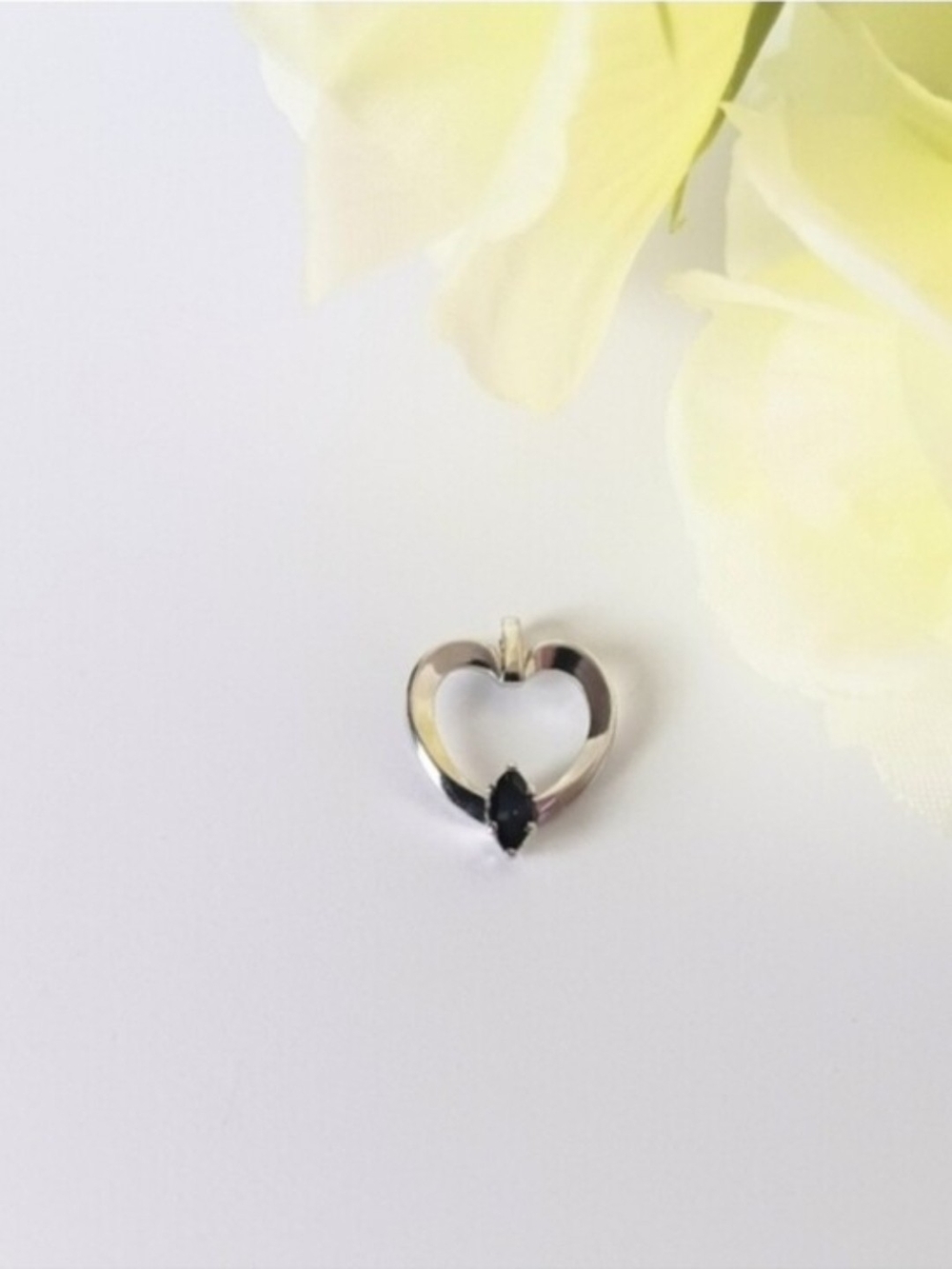 925 Sterling Silver Blue Sapphire Heart Pendant